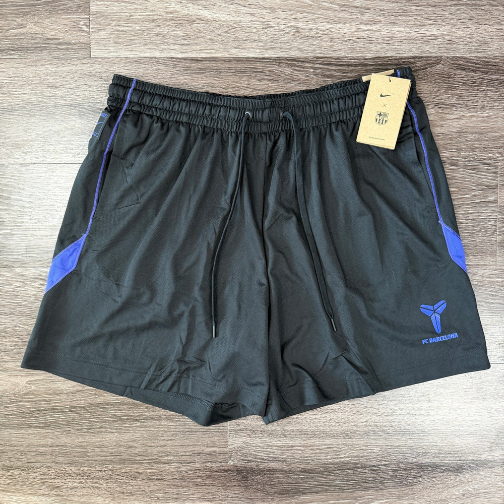 Nike FC Barcelona Kobe Bryant 2025/26 Away Shorts Men's Medium HQ9612-010 Mamba